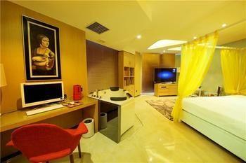 Zhengzhou Goodnight Hotel Jicheng  Экстерьер фото