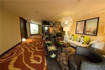 Zhengzhou Goodnight Hotel Jicheng  Экстерьер фото